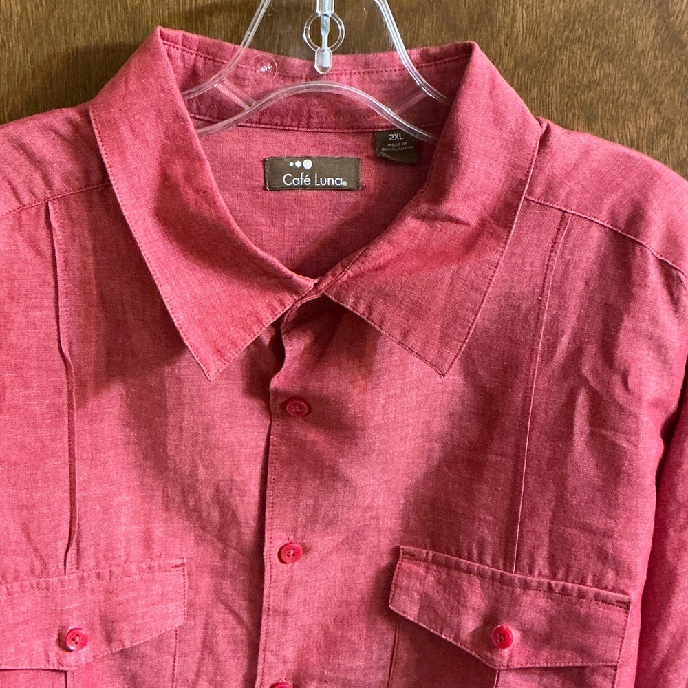 Café Luna Men's Red Shirt